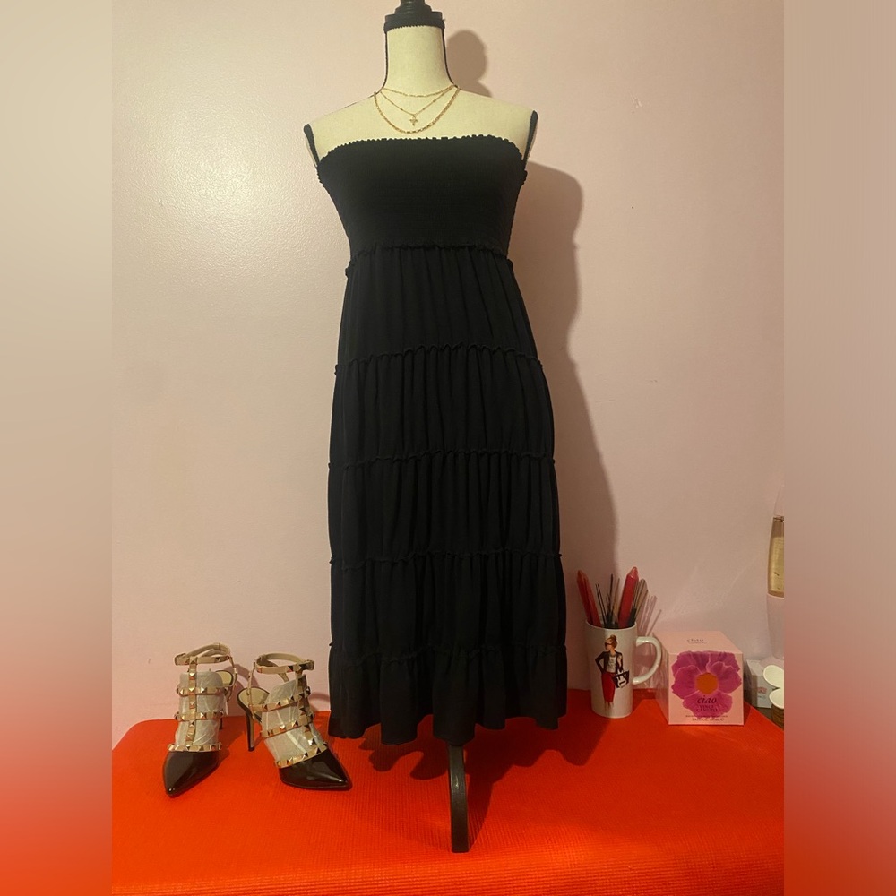 OLD NAVY Black strapless Dress size XS 👗 (Note: Maternity on the tag) 🤔